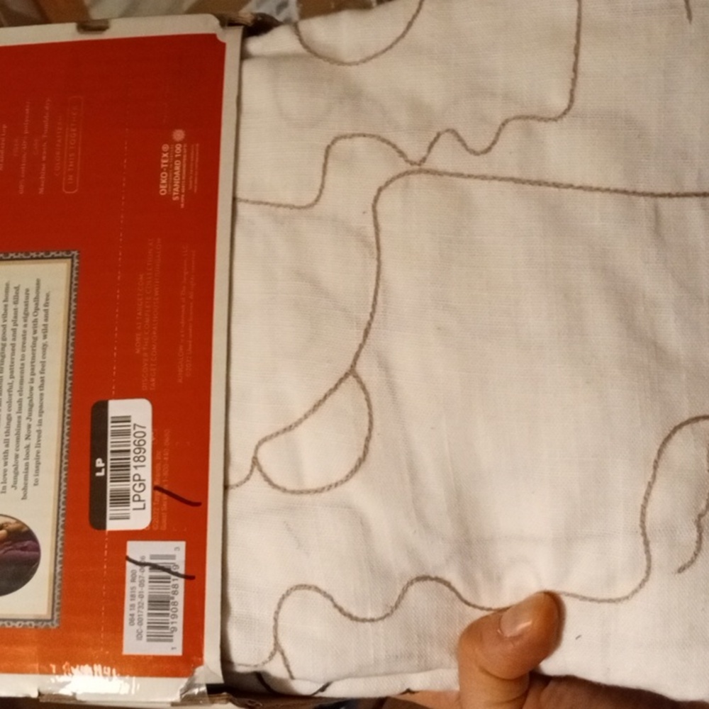 NWT Jungalow embroidered shower curtain - Picture 6 of 6
